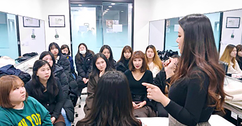 올댓뷰티아카데미 원내 생활메이크업 특강